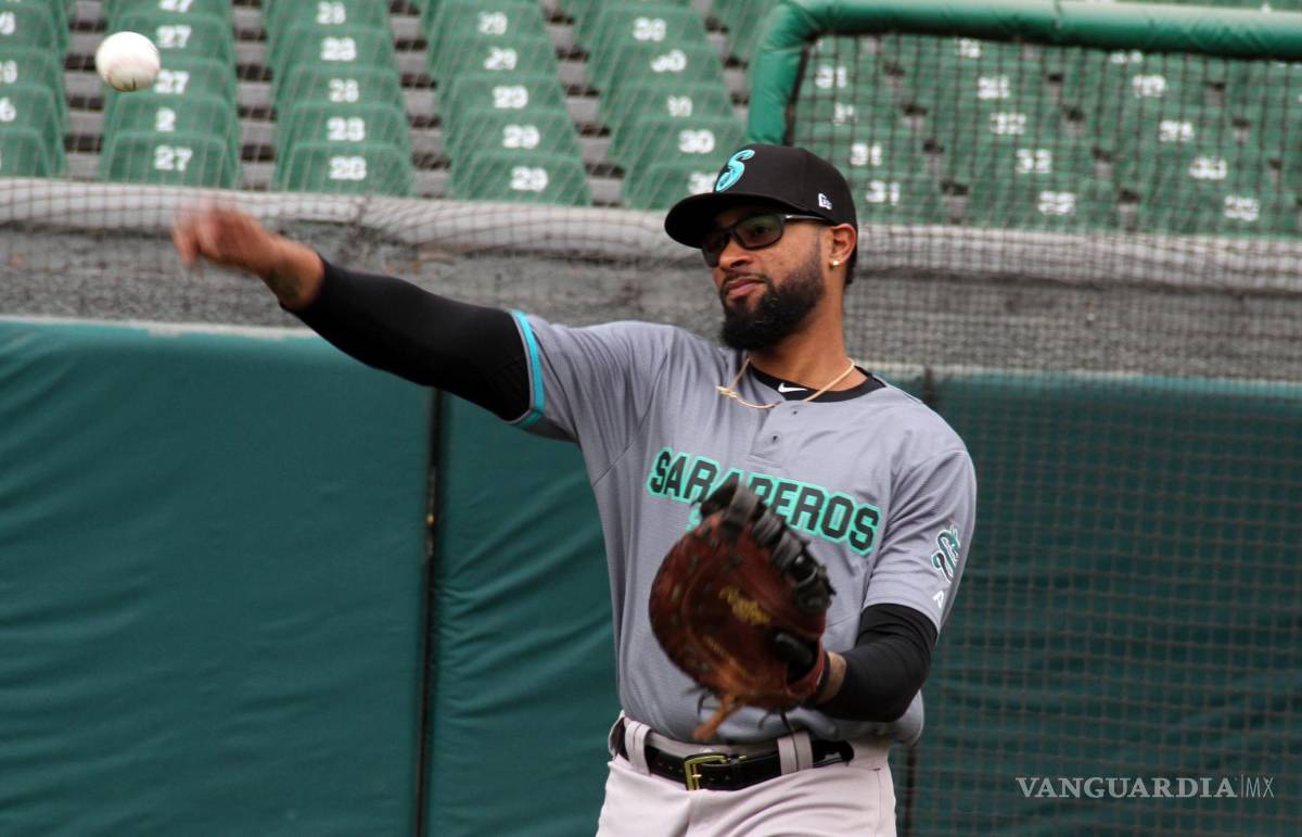 $!Henry Urrutia, es la experiencia en el bat de la Nave Verde.