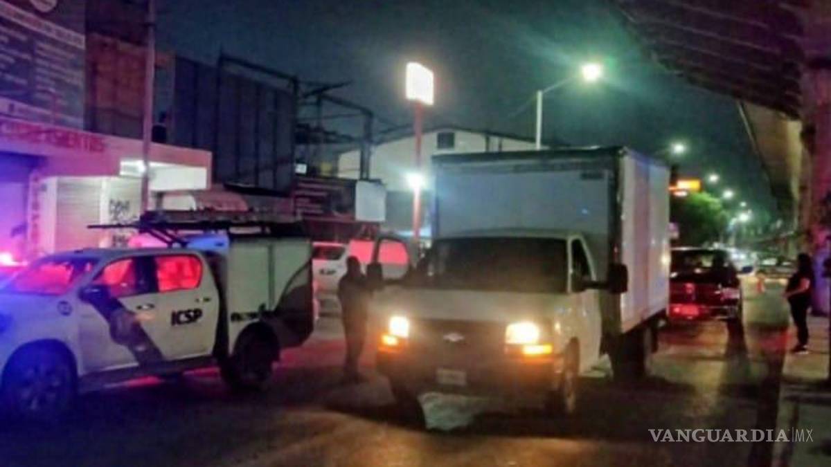 Catean local comercial en el que aseguran 14 mil piezas automotrices, en Nuevo León