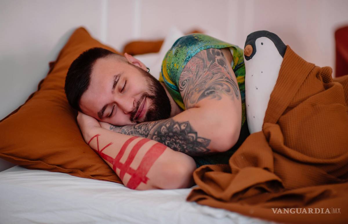 $!Una conducta habitual al dormir podría anticipar la demencia.