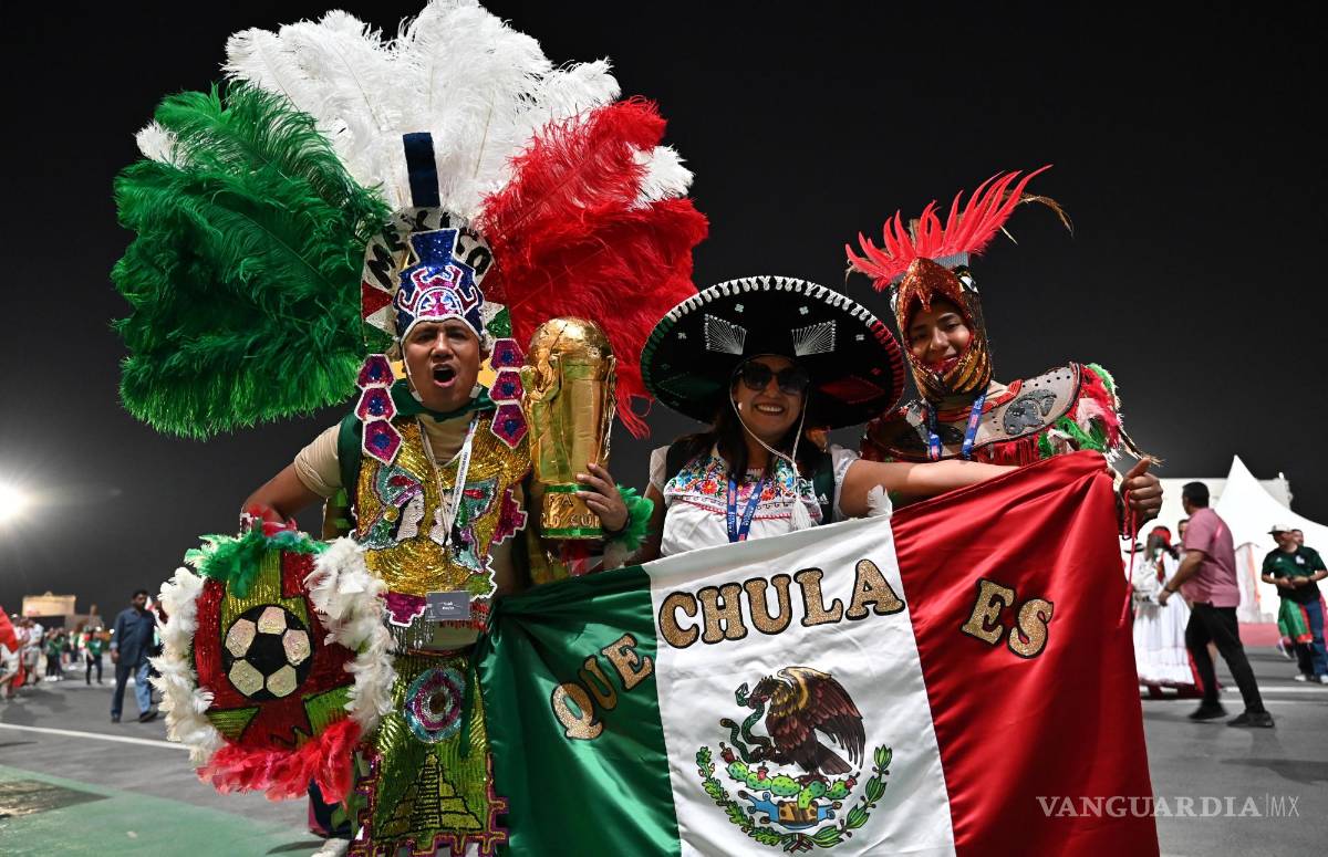 $!Seguidores de México antes del partido de la Copa Mundial de la FIFA 2022 entre México y Polonia en el Estadio 947 en Doha, Qatar.
