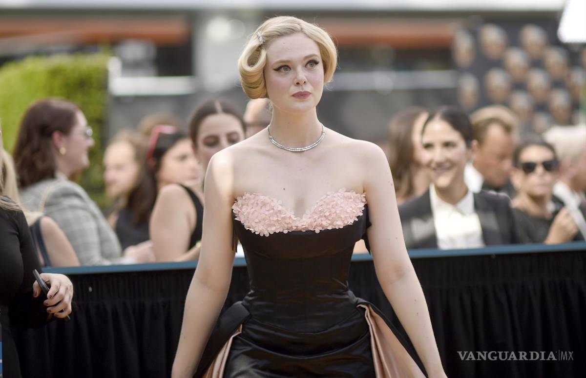 $!Elle Fanning es de las favoritas por sus elecciones de looks en estos eventos.