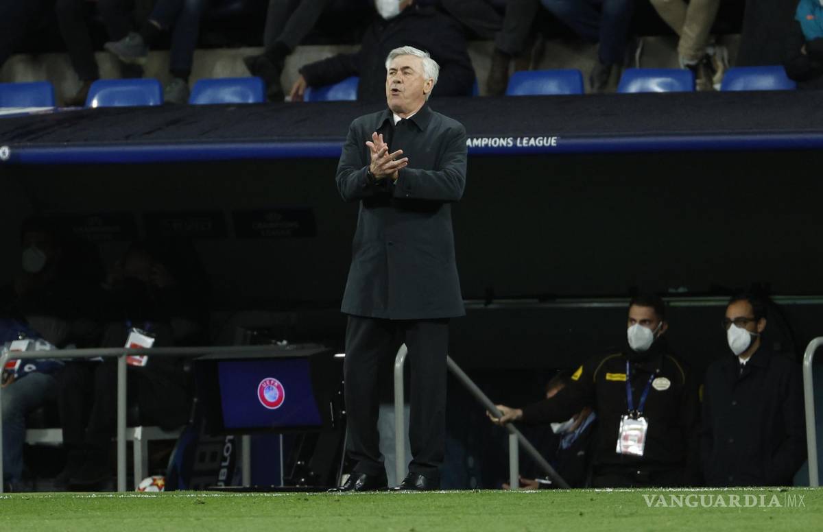 $!El entrenador del Real Madrid, Carlo Ancelotti, durante el partido de vuelta de los cuartos de final de la Liga de Campeones ante el Chelsea.
