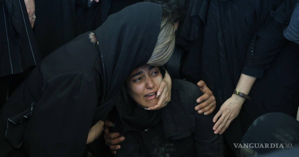 Financial Times precisa que Rusia envía drones, alimentos y medicinas a Irán; Kremlin lo rechaza