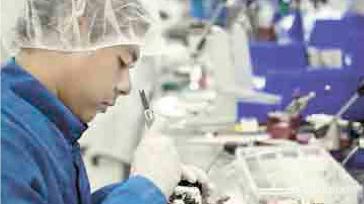 Manos mexicanas hacen ventiladores… pero son para salvar vidas en EU, Italia y Reino Unido