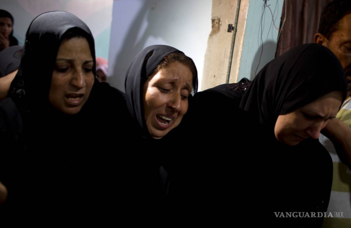 $!Ataque israelí mata a palestina embarazada e hija en Gaza
