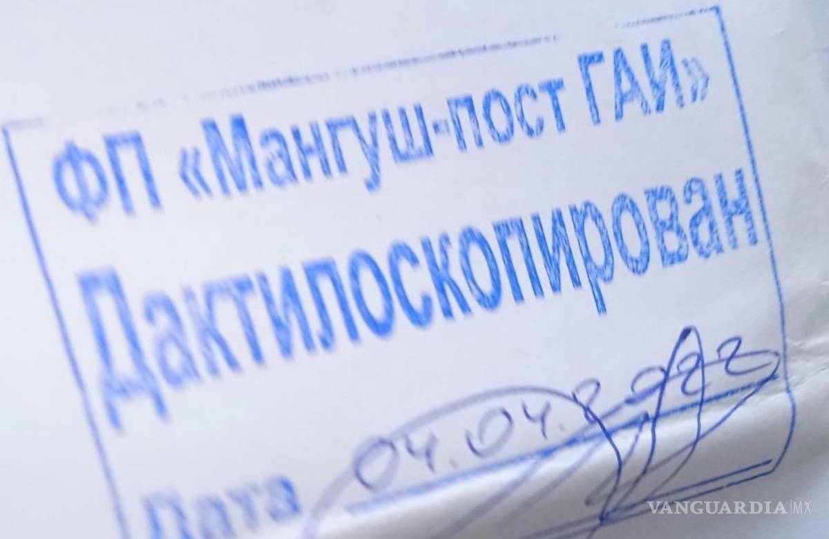 $!Sello y firma en el documento que atestigua que Maria Vdovychenko pasó el proceso de filtración en Mangush, con fecha del pasado 4 de abril.