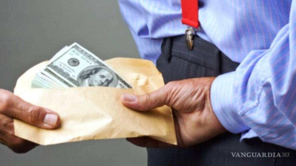 Fuera del PRI todos los corruptos