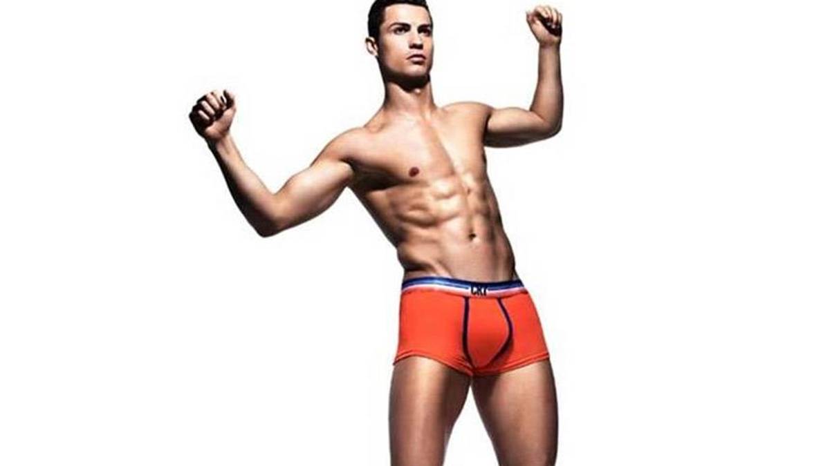 Demandan a Cristiano Ronaldo por usar CR7 como marca