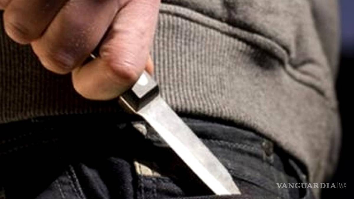 Salva nómina, pero le dan severa golpiza durante asalto en Saltillo