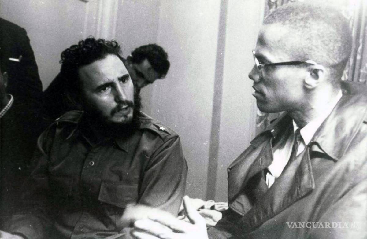 $!Fotogalería de Fidel Castro con intelectuales y famosos
