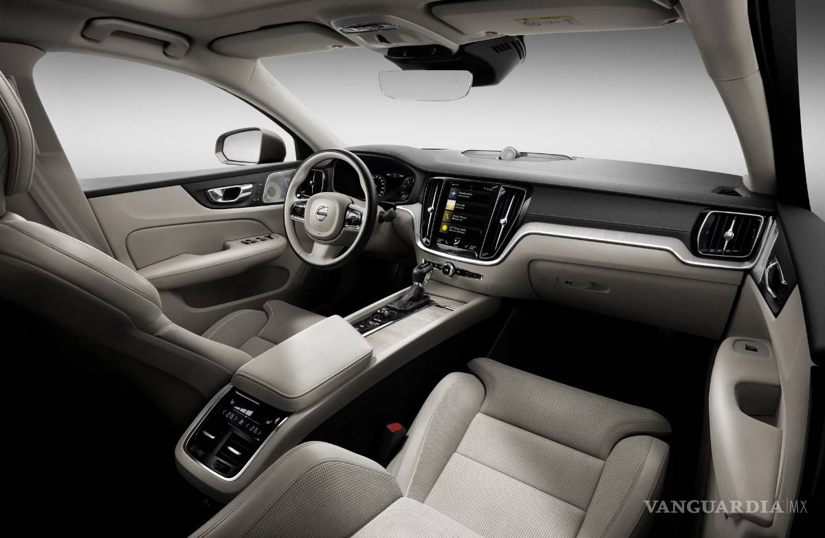 $!Volvo S60 2019, 415 hp para enfrentar al A4 y el Serie 3