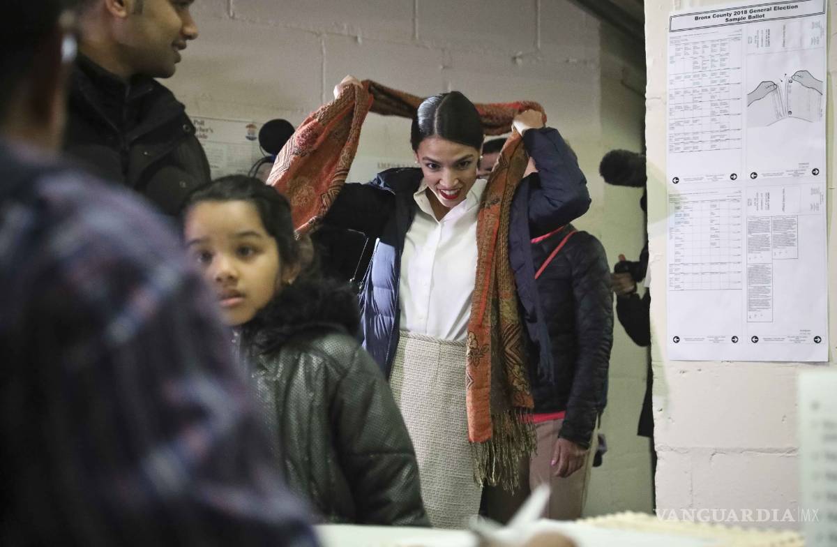 $!Alexandria Ocasio, elegida para el Congreso en EU, aún no puede pagar un apartamento en DC