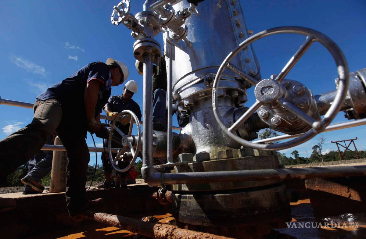 $!Petróleo de EU se dispara a nivel máximo de una semana