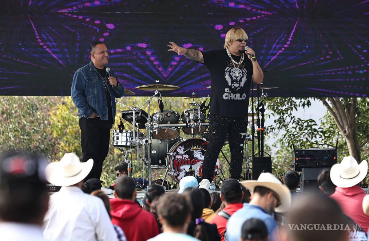 $!El comediante El Chulo provocó carcajadas entre chicos y grandes.