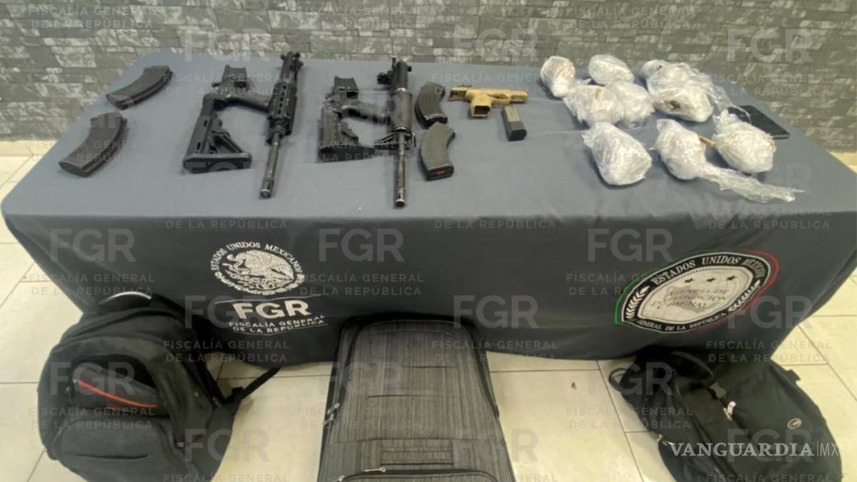 Nuevo León: Vinculan a sujeto que viajaba con una maleta con armas a bordo de un autobús