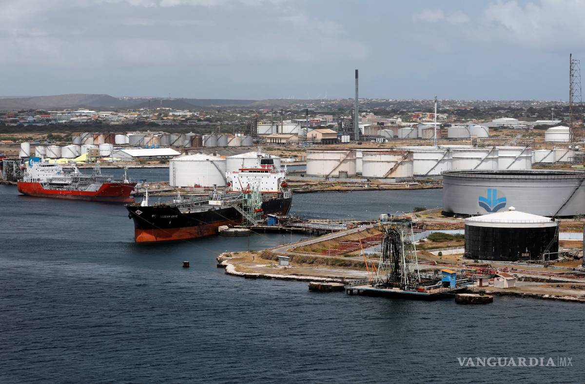 $!En caída libre la producción petrolera de Venezuela, se desploma hasta 732 mil barriles/día