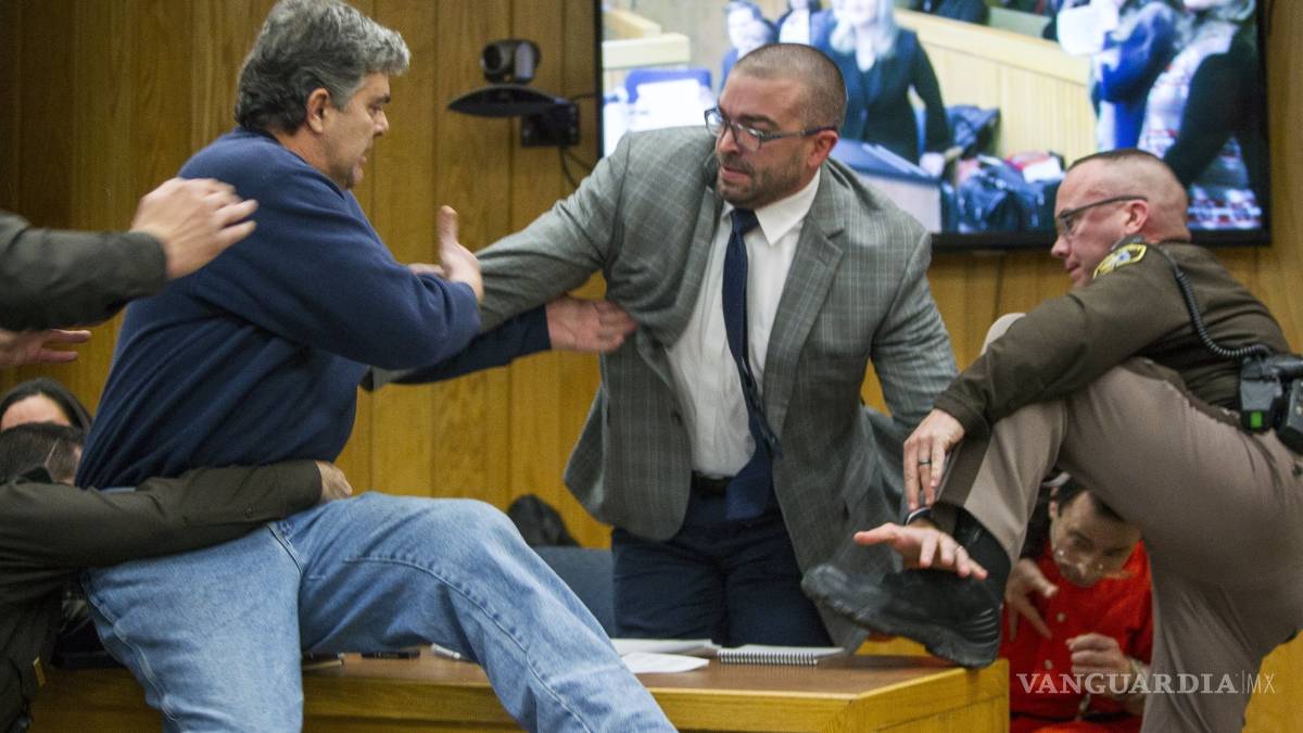 Esto pasó por la cabeza del padre de víctimas de abuso cuando intentó golpear a Larry Nassar