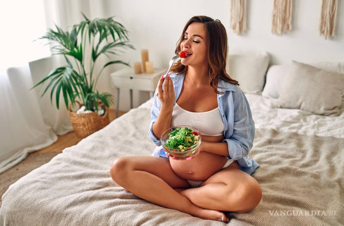 $!La buena nutrición contribuye a una gestación feliz.