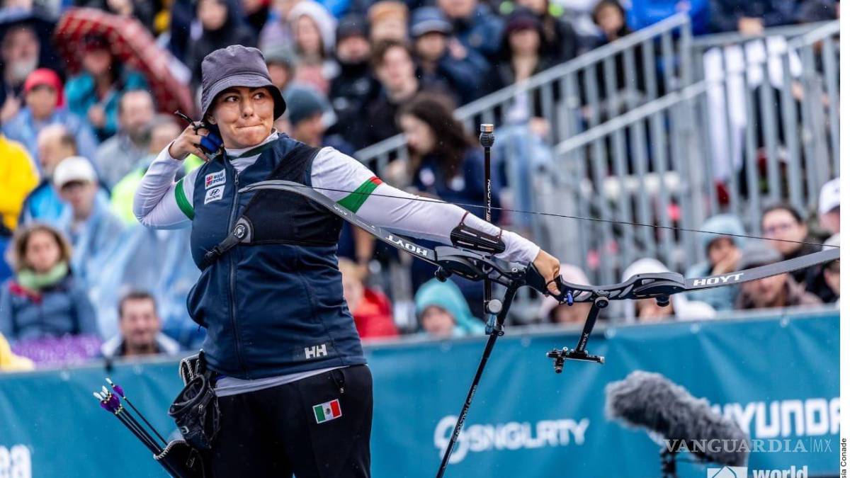 Mexicana Alejandra Valencia es doble medallista mundial en Tiro Con Arco