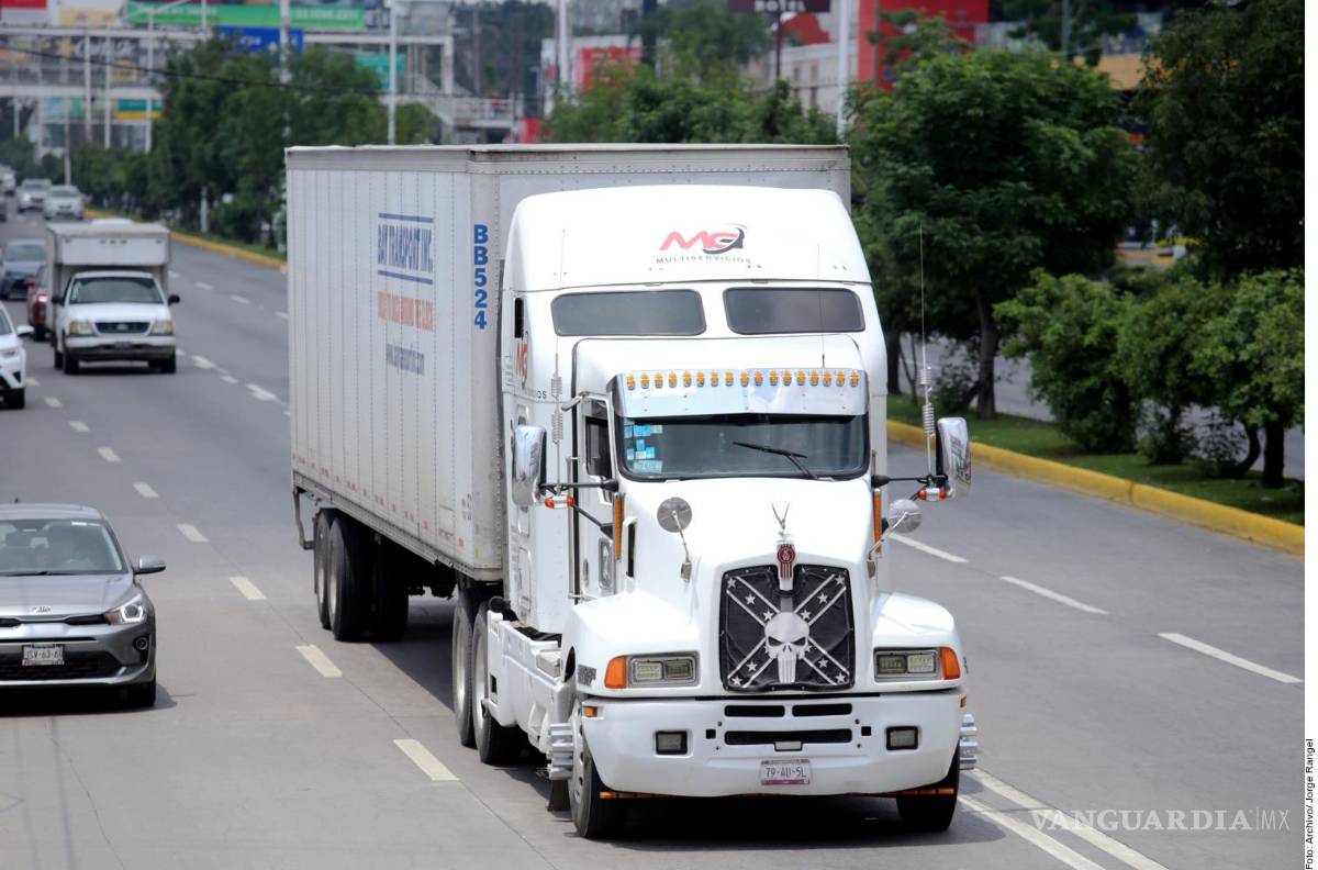 $!Cada 33 minutos se roba un transporte de carga en el inicio de este año.