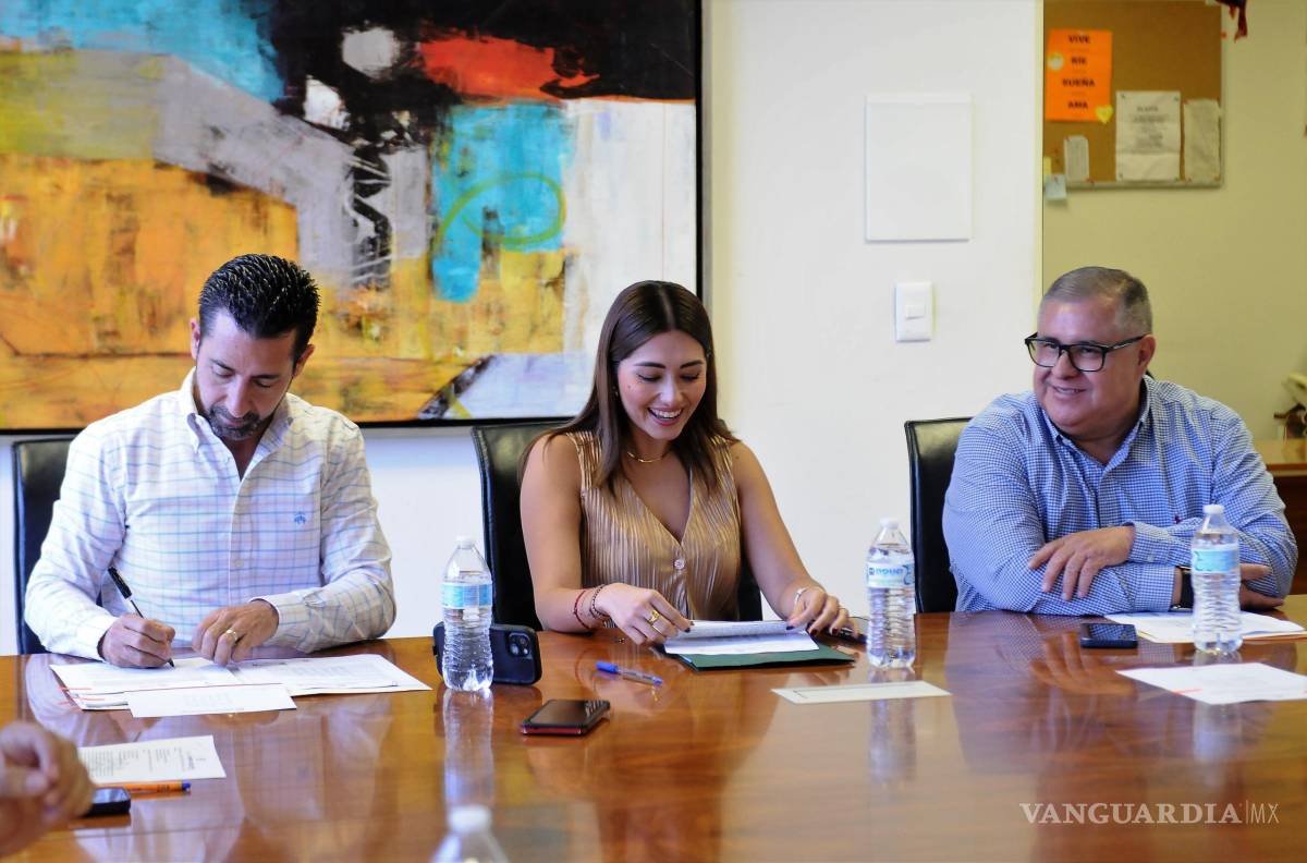 $!El acuerdo busca transformar la infraestructura en una herramienta de apoyo a familias vulnerables.