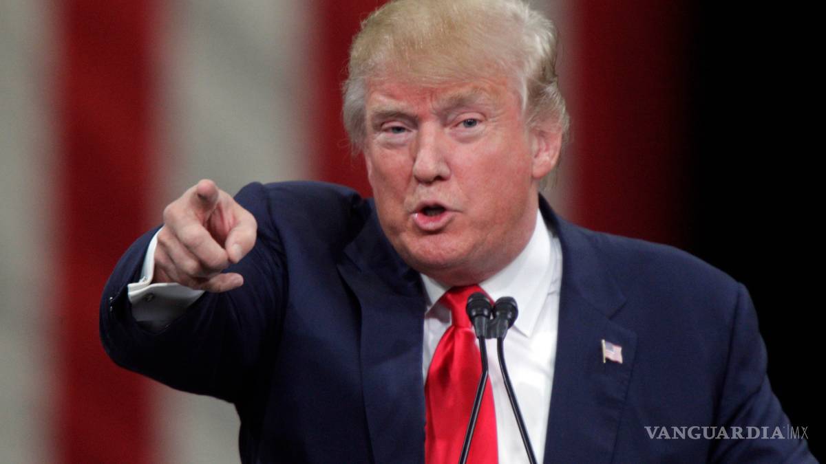 Ocho de cada 10 latinos desprecian a Donald Trump: Sondeo