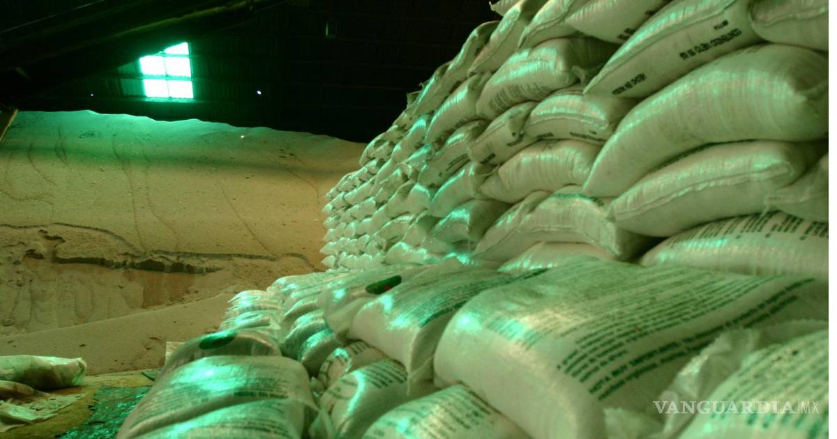 Sube 82% precio de fertilizantes en México por cierre en estrecho de Ormuz