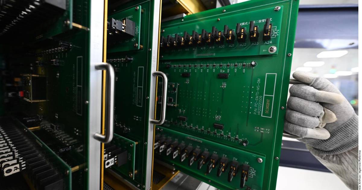 Prevén armadoras crisis de chips por tensiones geopolíticas entre China y Estados Unidos