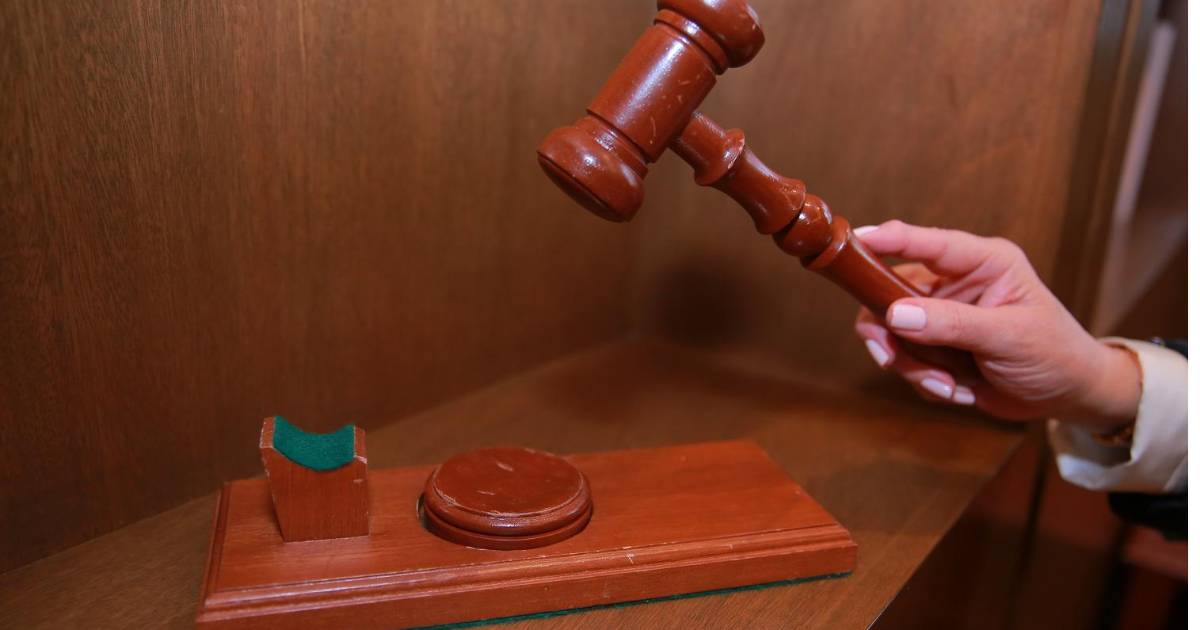 Inician juzgados federales nueva era... ¡con medio millón de casos rezagados!