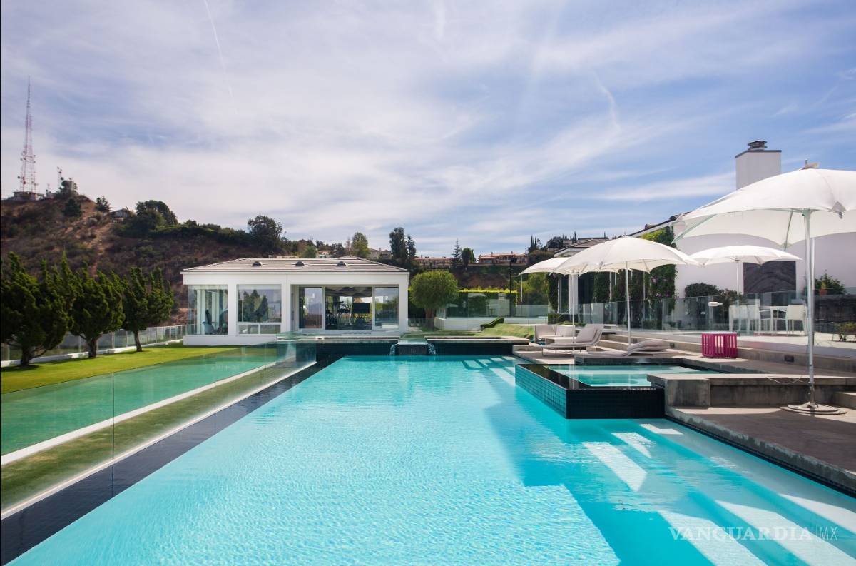 $!Conoce la mansión que Gwen Stefani vendió por 430 millones de pesos