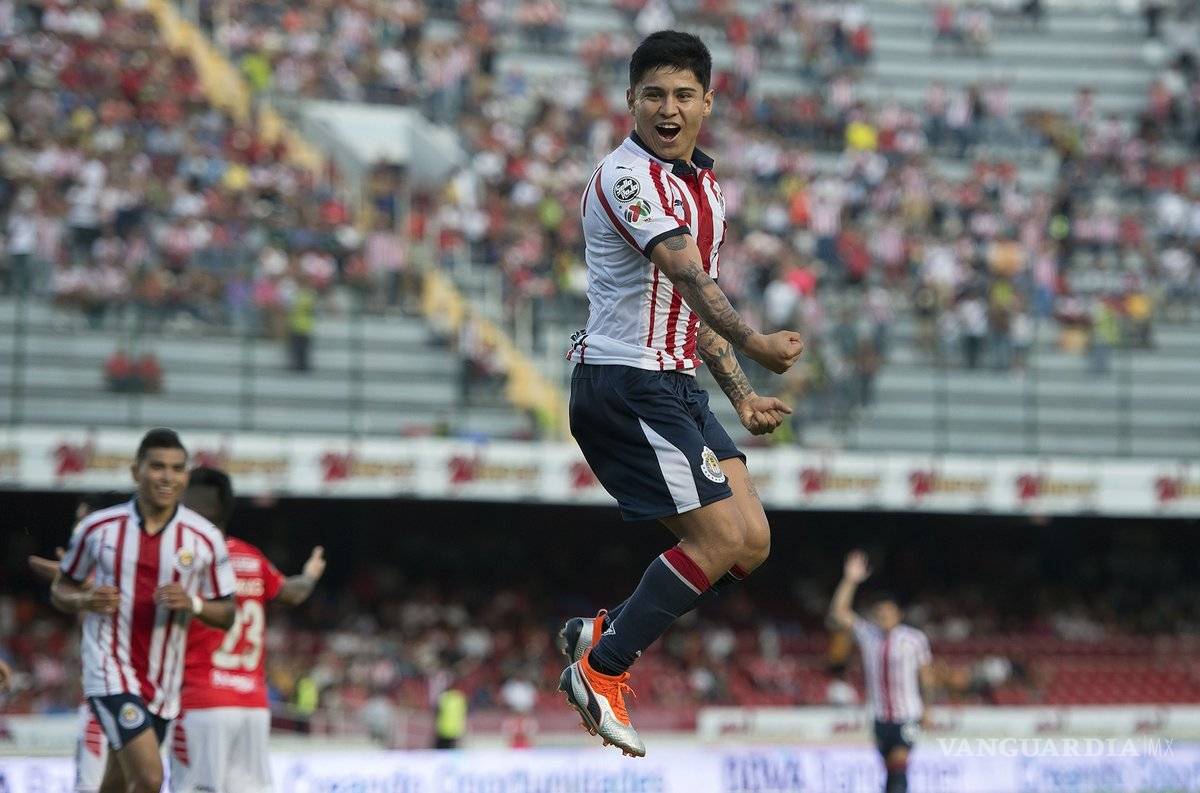 $!Chivas y Cardozo recuerdan lo que es ganar en la desastrosa semana de los Tiburones Rojos