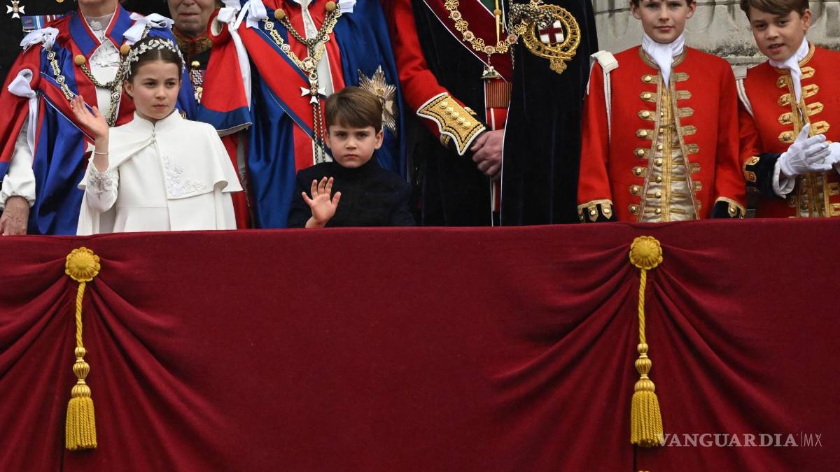 Así inicia el reinado del Carlos III tras una larga espera para ser el monarca británico (fotos)