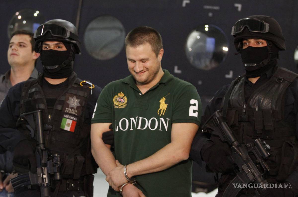 $!Detención de “La Barbie” el 31 de agosto de 2010 en el Estado de México.
