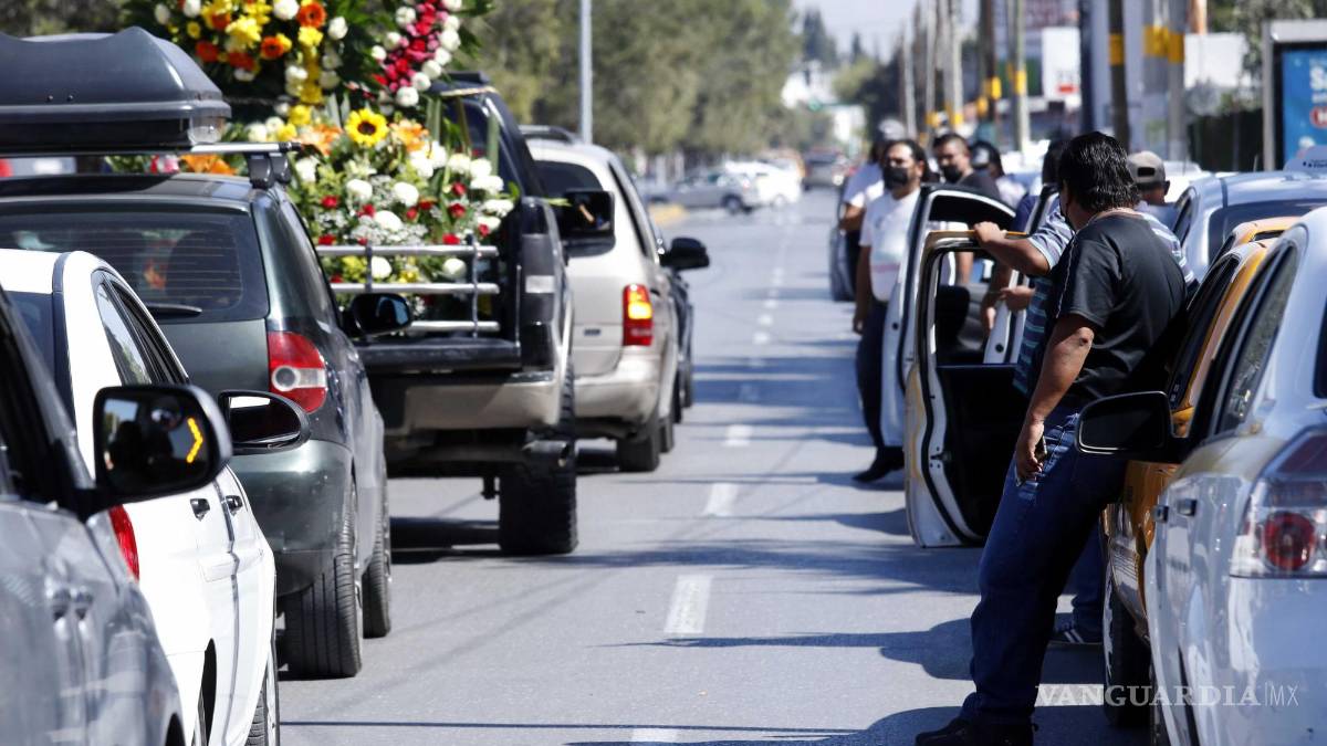 Por asesinato de colega, piden taxistas de Saltillo mayor seguridad para laborar durante la noche