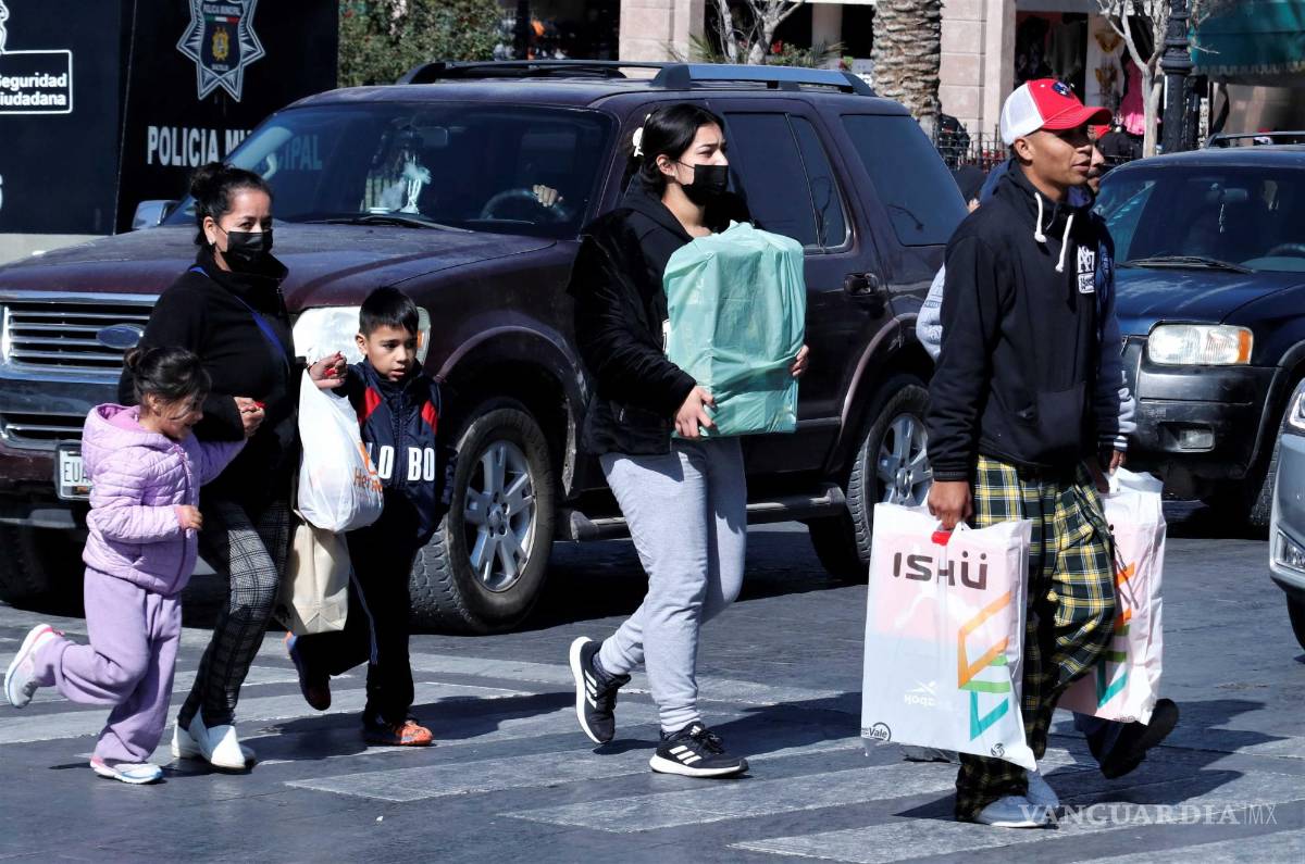 $!Aunque algunos productos ya se encuentran en rebaja, hay otros, cuyos dueños aprovechan y aumentan su precio.