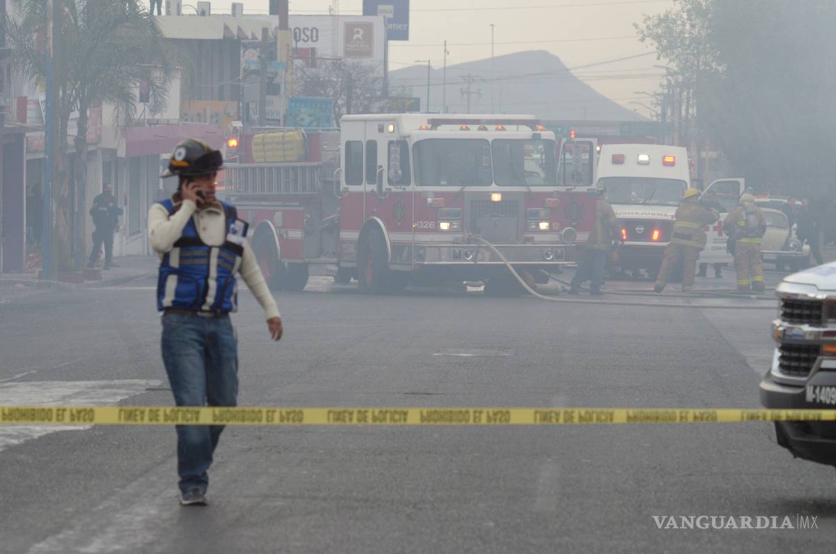 $!Se incendia Tacos Checo en Saltillo