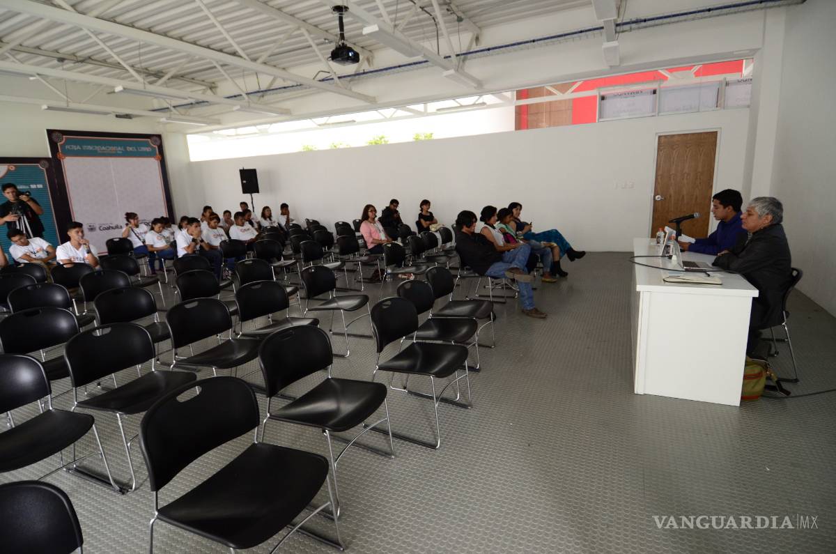 $!Presentan 'El viaje de los cantores' en la FILA