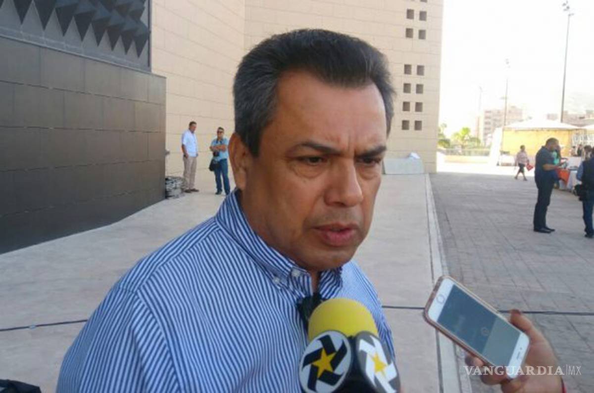 $!Rinden protesta integrantes del consejo consultivo de Radio Torreón