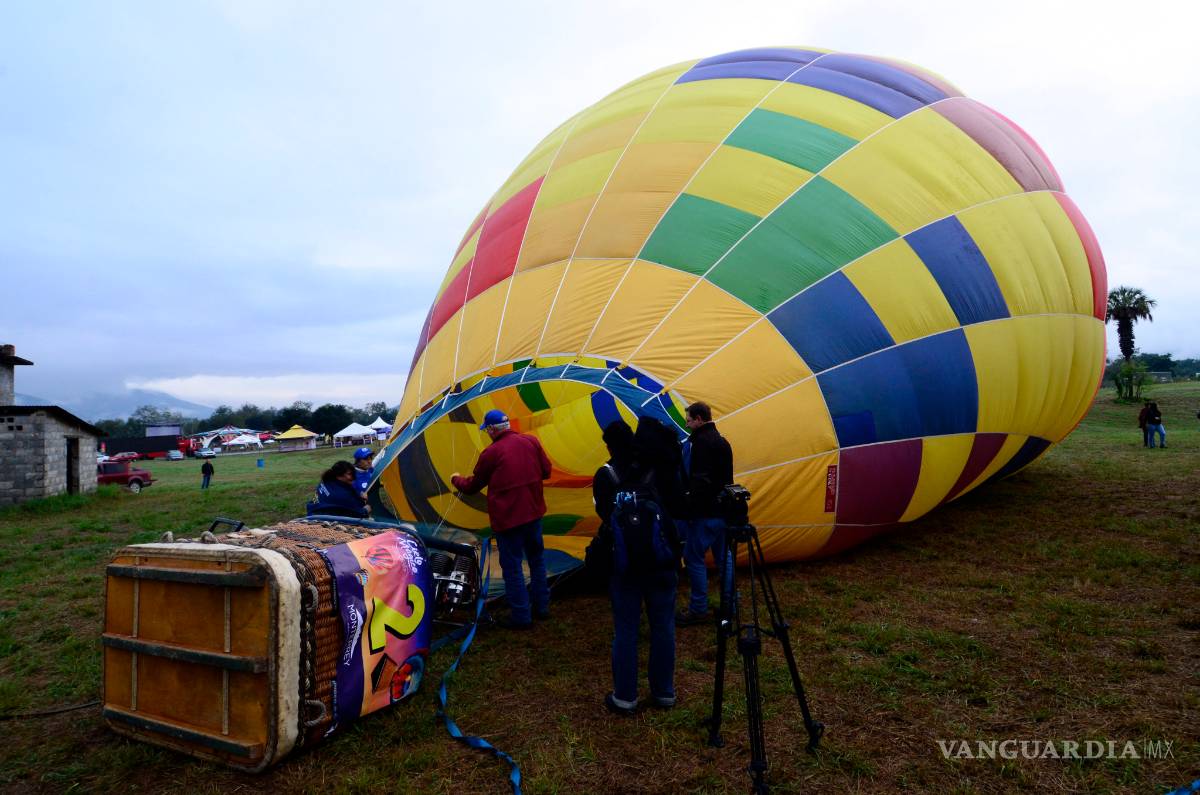 $!Festival del globo aerostático Cielo Mágico, colorido y mágia en Santiago, NL (Fotos)