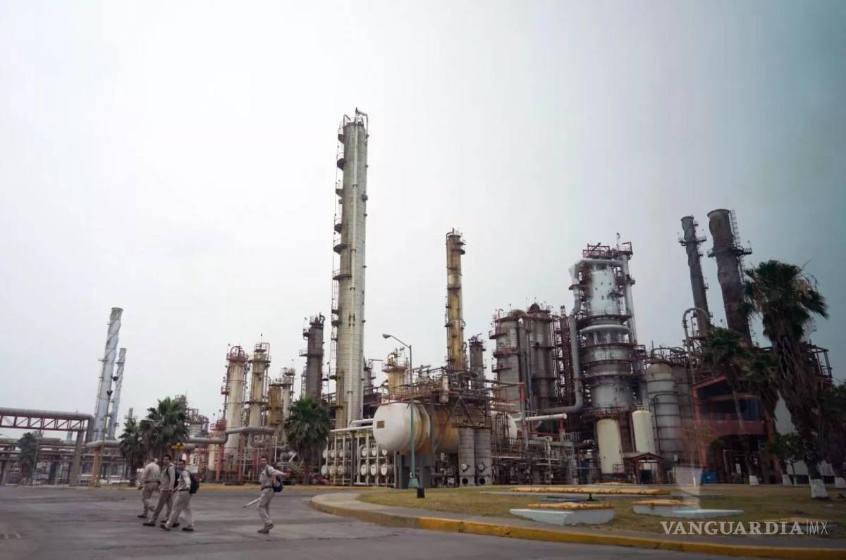 $!García Sepúlveda dijo que la refinería está mal instalada