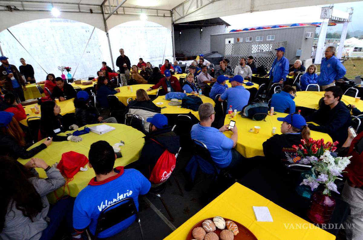 $!Santiago, Nuevo León: Luz, color y gastronomía en Festival Cielo Mágico