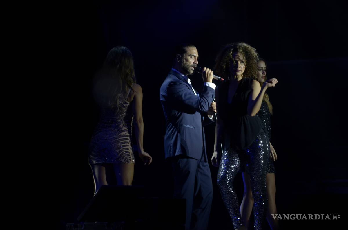 $!Alejandro Fernández: Rompe fronteras con su música en Saltillo