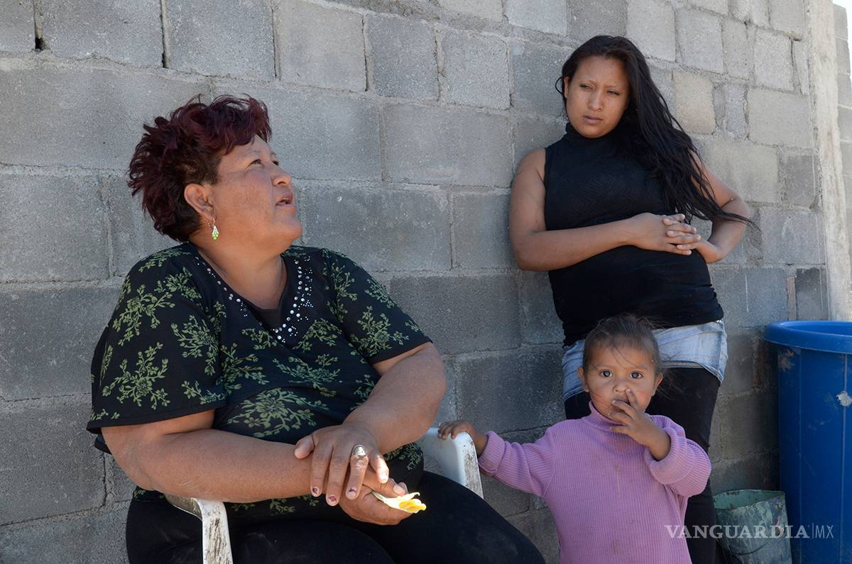 $!15 años sin gota agua: Cuando la colonia María de León en Saltillo se quedó sin 'derecho' del vital líquido