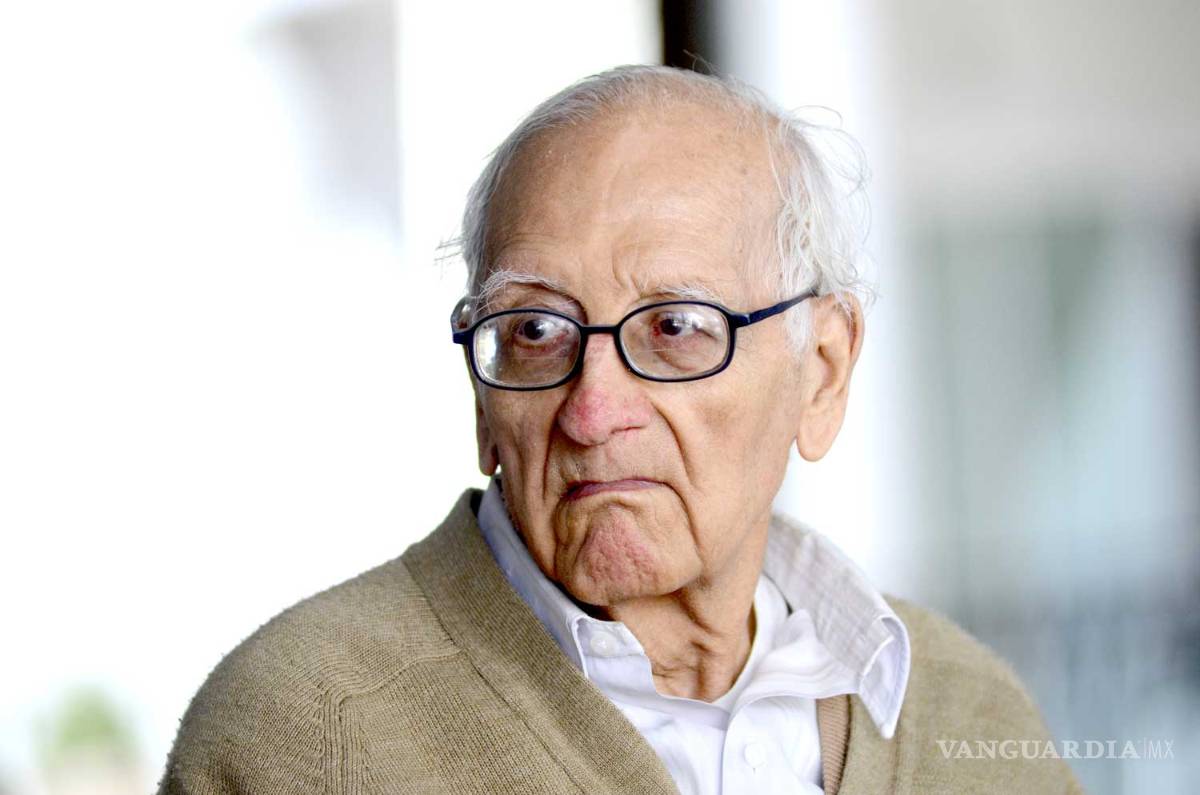 $!Dan el último adiós al padre Antonio Elizondo