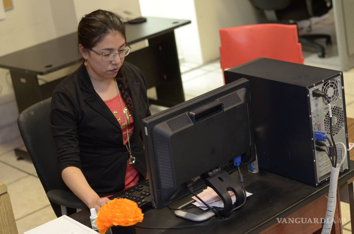 $!Conoce a Betty, la secretaria de la redacción de Vanguardia