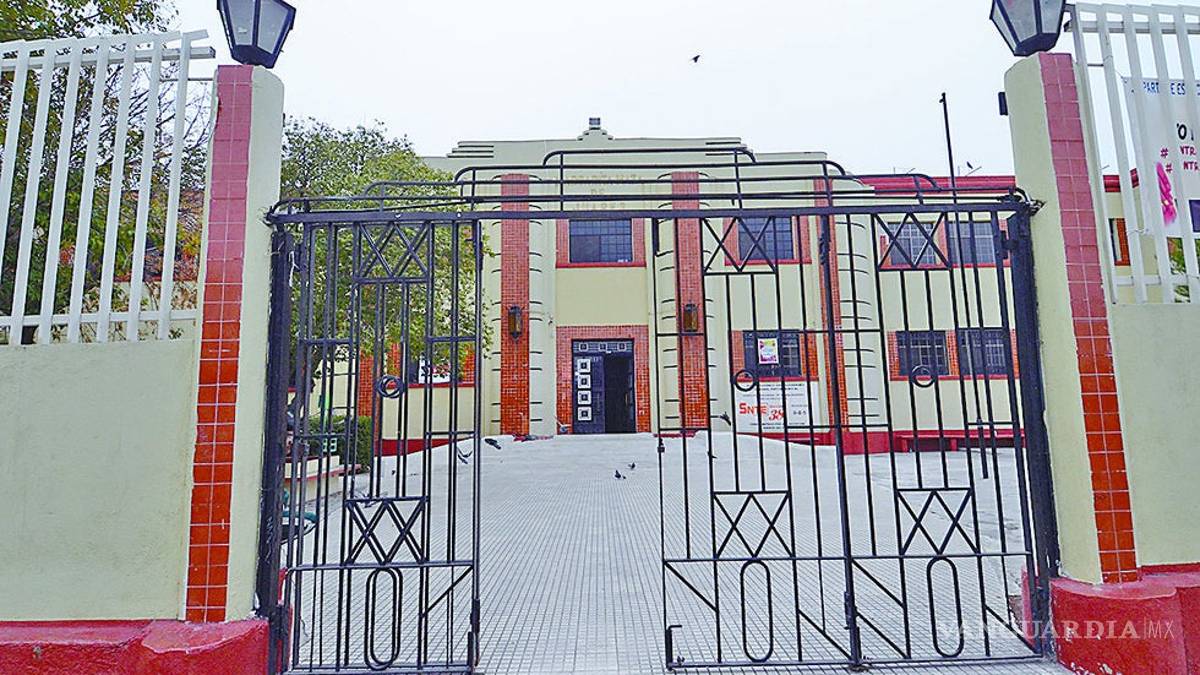 Pide Secretaría de Educación de Coahuila aprobar 350 plazas administrativas a la Secretaría de Hacienda