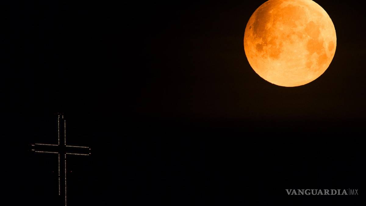 Así se vio el eclipse total de Luna en el mundo, fotografías