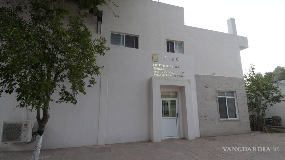 Alumnos de UAdeC crean empaques comestibles candelilla