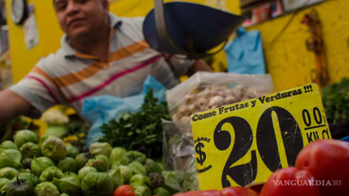 Inflación se mantendrá por debajo de 3% el resto del año, prevé Banxico