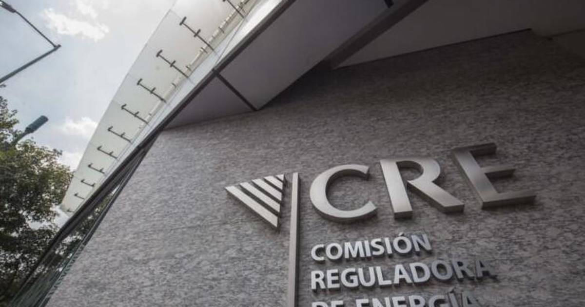Multa nueva CRE a empresas de hidrocarburos y de energía por 450 mdp